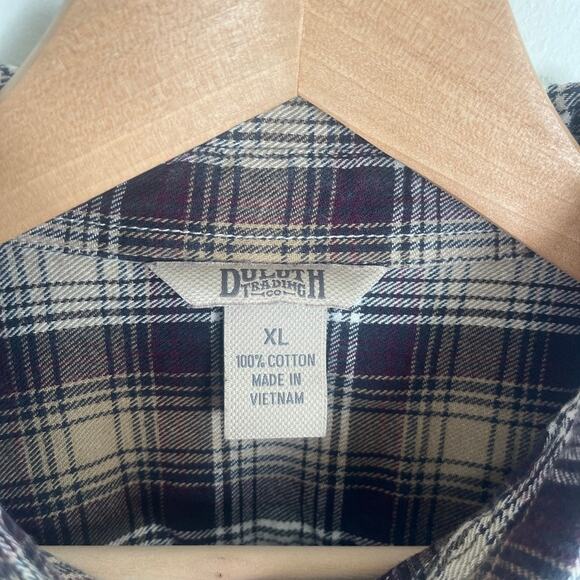 Duluth Trading Co Flannel Shirt Brown Tan Plaid Long Sleeve Button Front XL - Picture 3 of 9